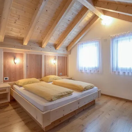Apartment Dolomiten San Martino in Badia Exterior photo